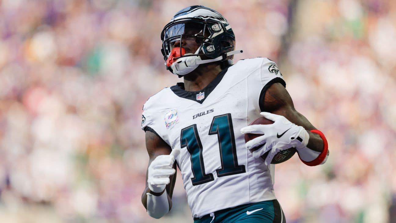 Eagles agree to trade A.J. Brown to Patriots for 2 draft picks