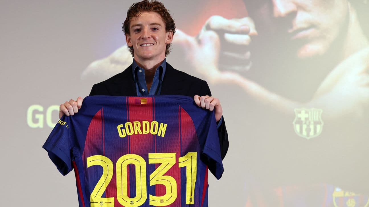Barcelona sign Anthony Gordon from Newcastle in €70m transfer