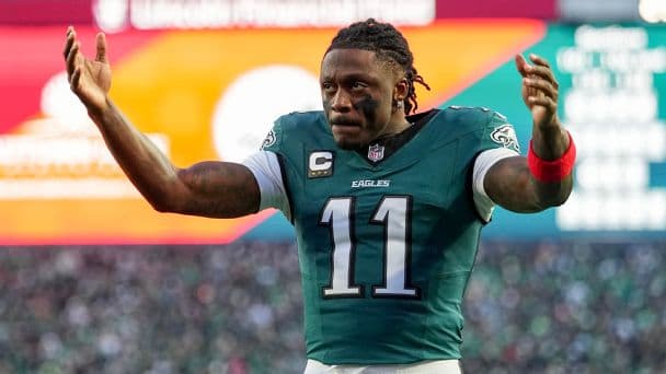 A.J. Brown traded: Making sense of the Patriots-Eagles deal